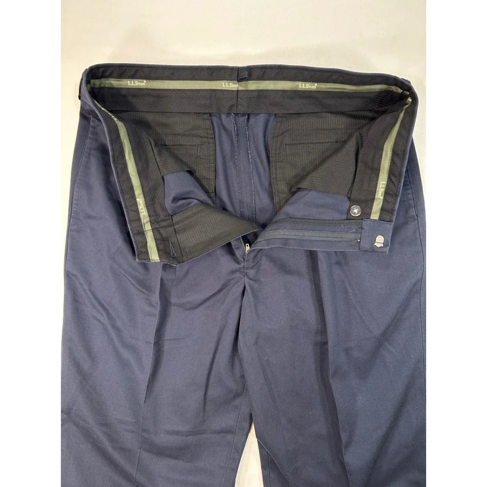 LL Bean Classic Fit Preppy Pleated Chinos Mens 35x30 Navy Blue Cotton Trousers‎